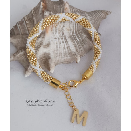 Bransoletka z literką "M"