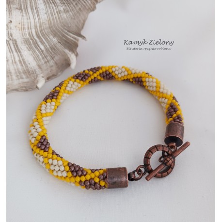 Bransoletka w żółto-brązową kratkę