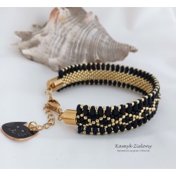 Bransoletka "gąsieniczka" z kotkiem - wykończenia ze stali szlachetnej