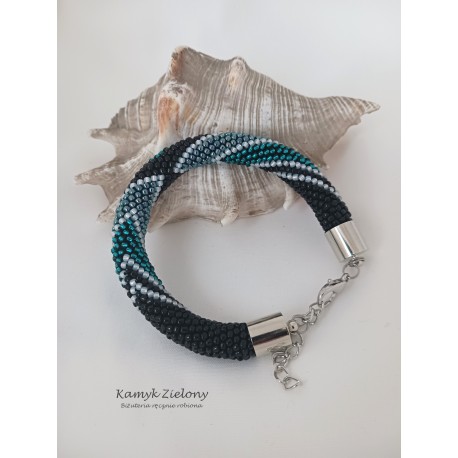 Bransoletka koralikowa zielono-czarna