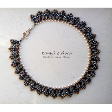 Naszyjnik w kolorze hematytowym