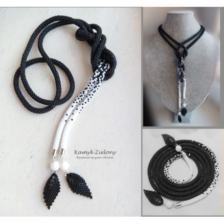 Lariat czarno-biały z marmurem